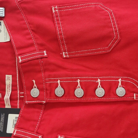 LEVI'S Ribcage Straight Patch Pocket Jeans. NWT - Picture 4 of 4